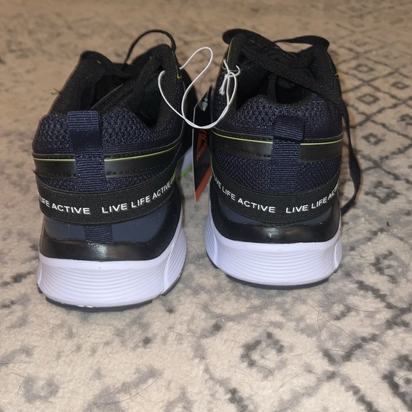 10.5 RBX Sneaker - Picture 7 of 11